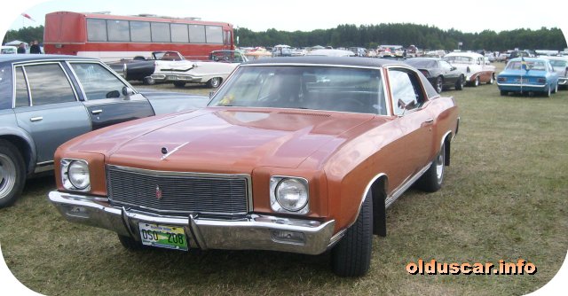 1971 Chevrolet Monte Carlo Hardtop Coupe front